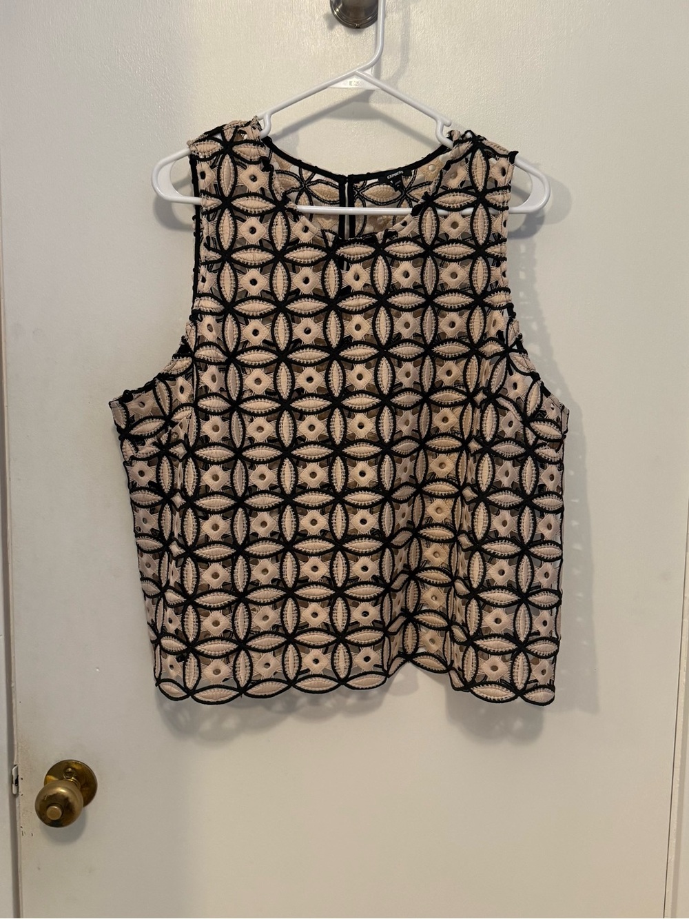 Express Sleeveless Boho Crotchet Overlay Tank Top in Beige and Black XL
